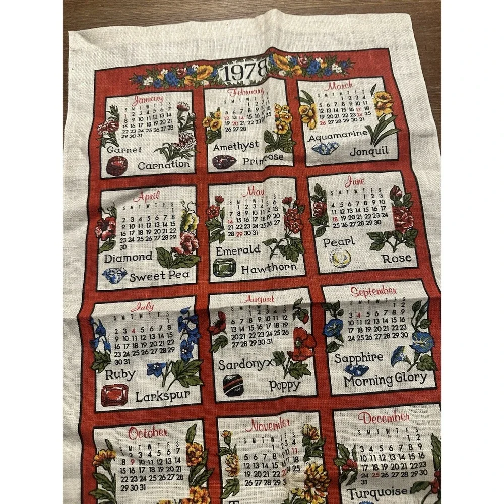 Vintage 1978 Printed Cloth Hanging Wall Calendar Tea Towel Birthstones & Flowers